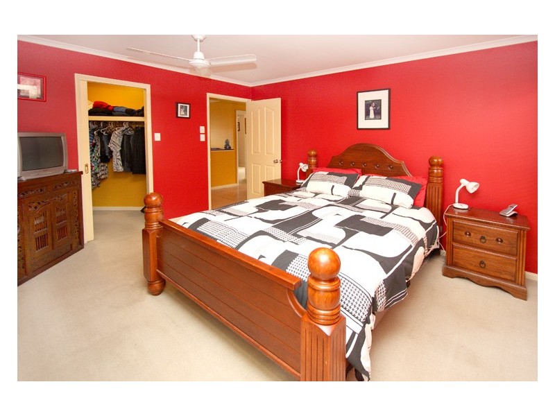 48 Pacific Parade, Forest Lake QLD 4078