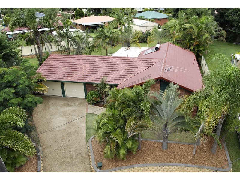 2 Watling Street, Hillcrest QLD 4118