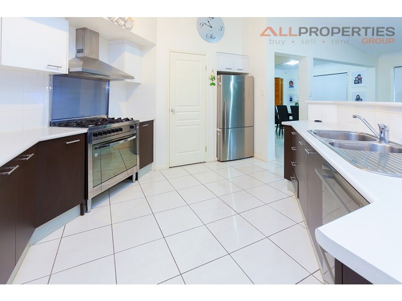 4 Tweeddale Circuit, Drewvale QLD 4116