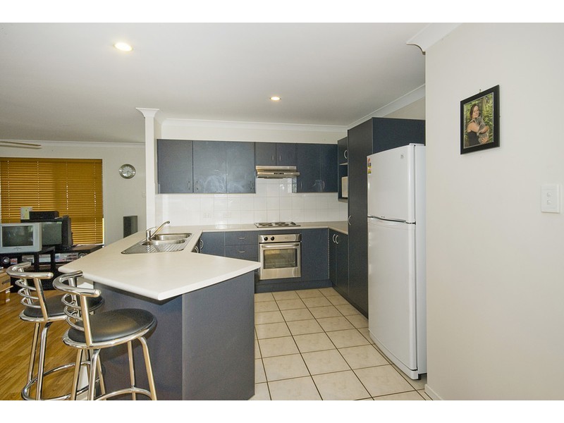 13 Robur Street, Marsden QLD 4132