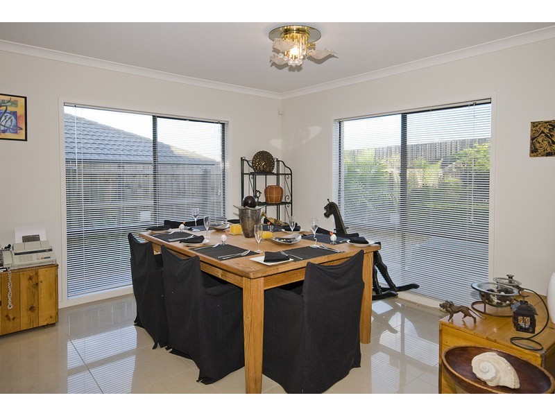 Forest Lake QLD 4078
