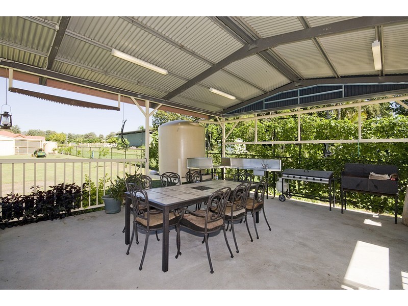 62 Lincoln Green Drive, Forestdale QLD 4118