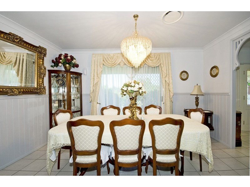 62 Lincoln Green Drive, Forestdale QLD 4118