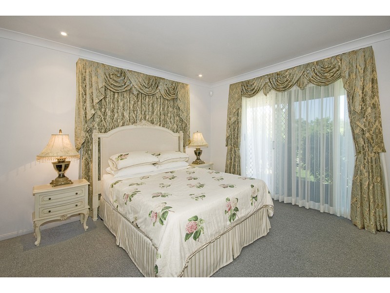 62 Lincoln Green Drive, Forestdale QLD 4118