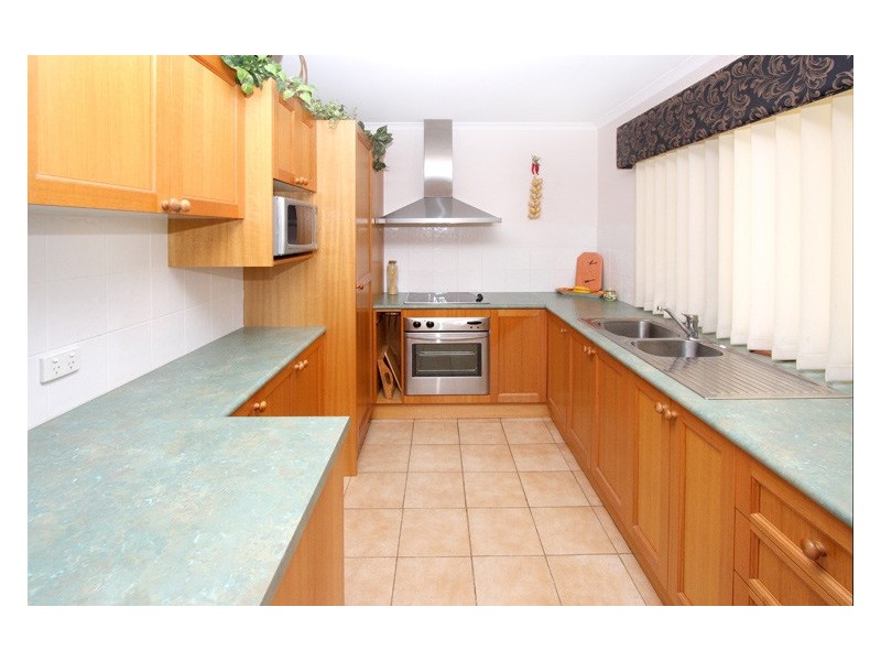 10 Mckenzie Place, Forest Lake QLD 4078