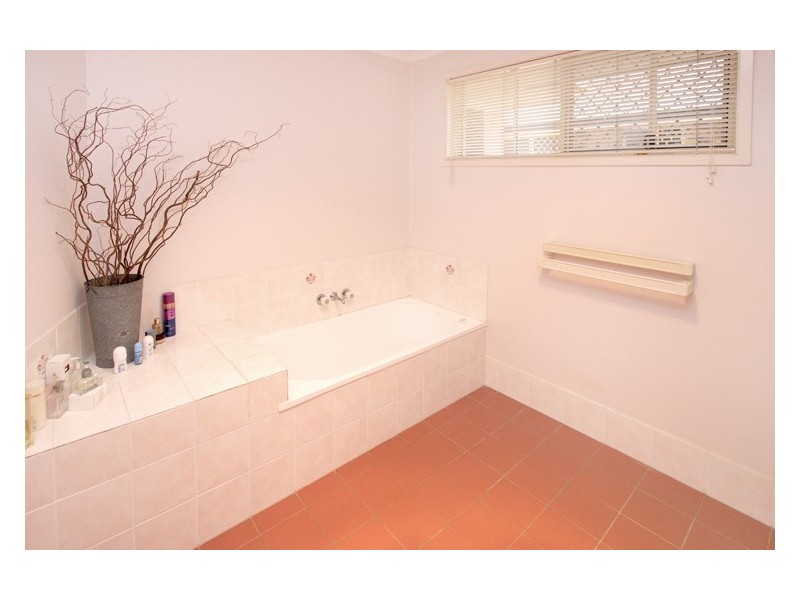 10 Mckenzie Place, Forest Lake QLD 4078