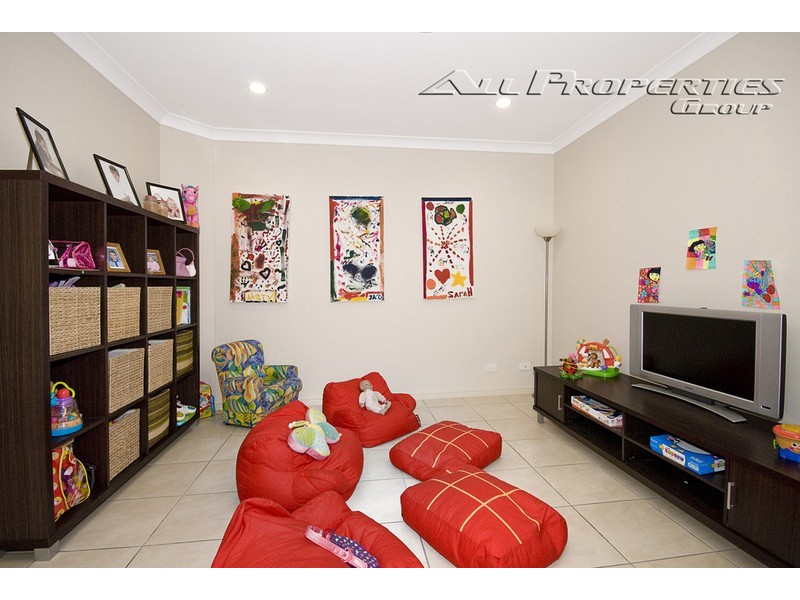 41 Laurel Street, Heathwood QLD 4110