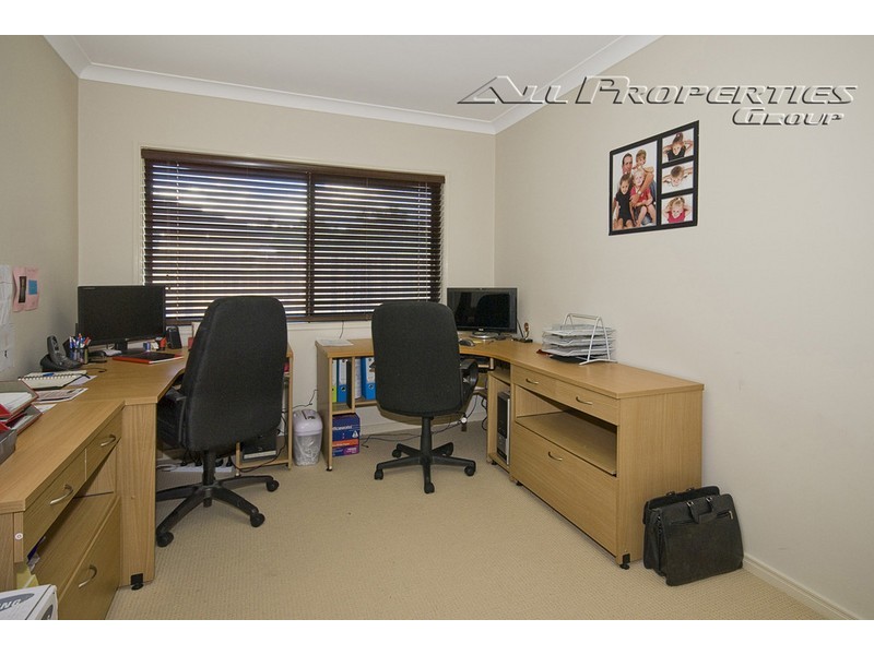 41 Laurel Street, Heathwood QLD 4110