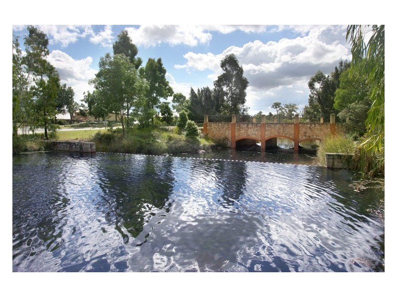 12 Simpson Way, Forest Lake QLD 4078