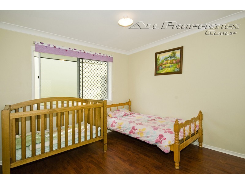 28 Stewart Street, Marsden QLD 4132