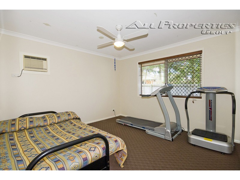 8 Freycinet Ct, Loganholme QLD 4129