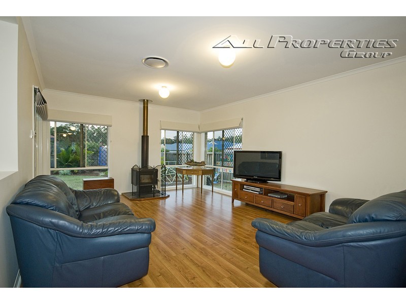 12 Janus Gr, Springfield Lakes QLD 4300