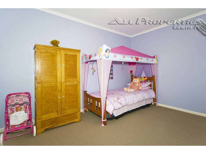 12 Janus Gr, Springfield Lakes QLD 4300