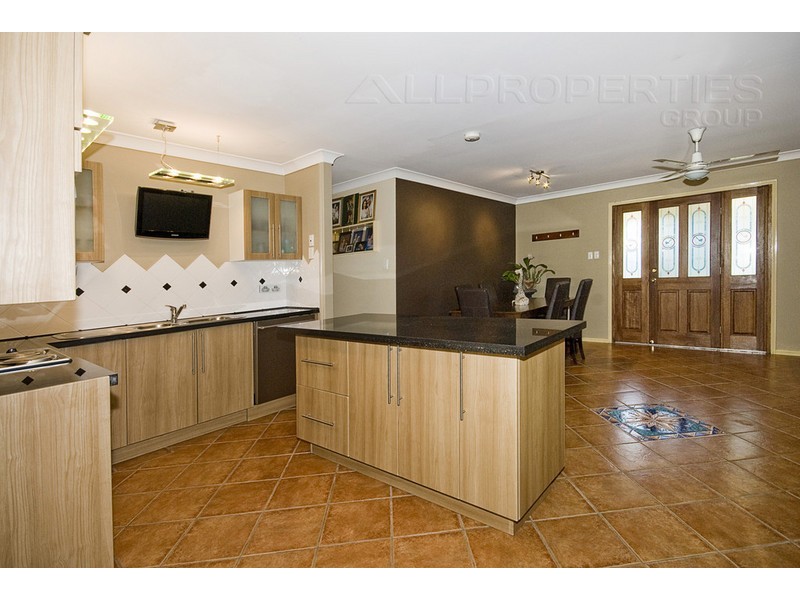 20 Lochore Street, Crestmead QLD 4132