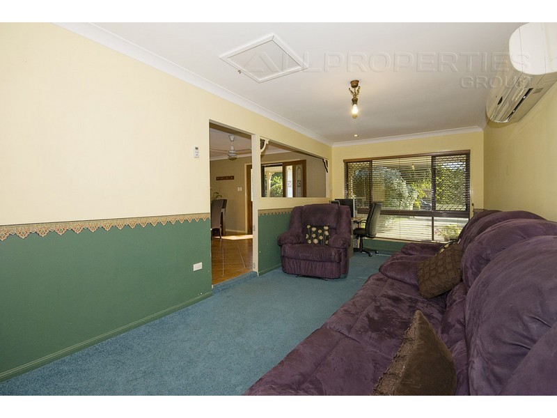 20 Lochore Street, Crestmead QLD 4132