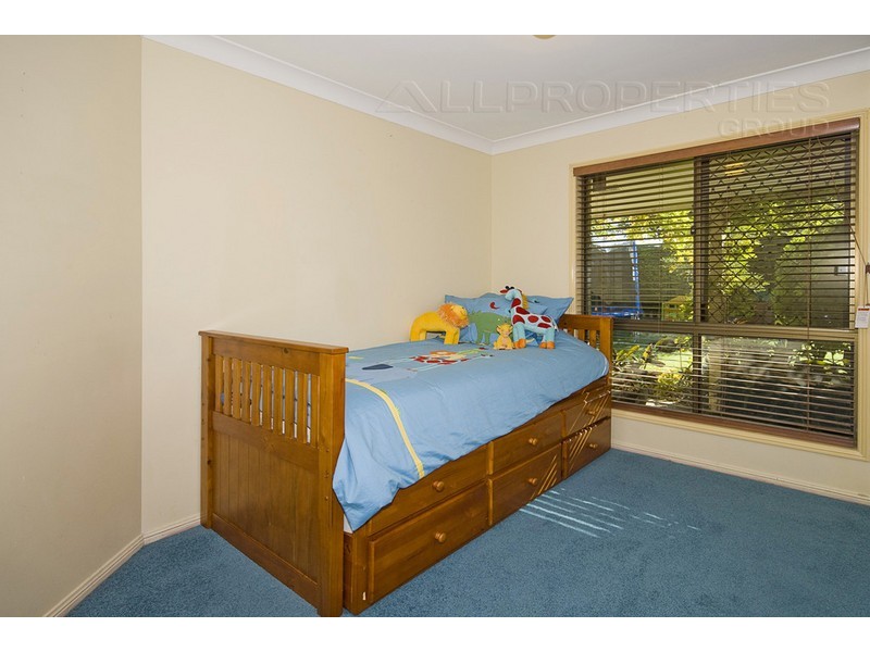 20 Lochore Street, Crestmead QLD 4132