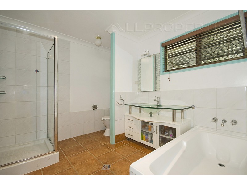 20 Lochore Street, Crestmead QLD 4132