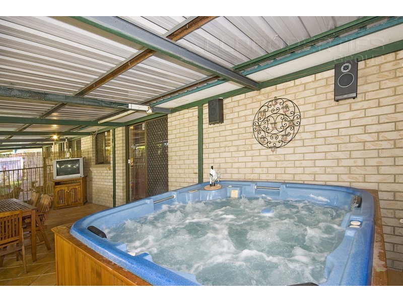 20 Lochore Street, Crestmead QLD 4132