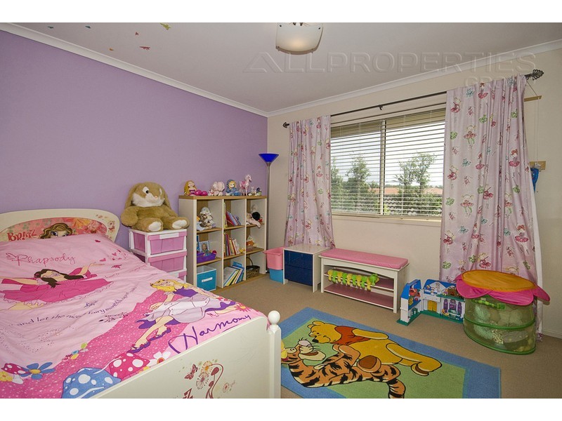 33 Dampier Cres, Drewvale QLD 4116