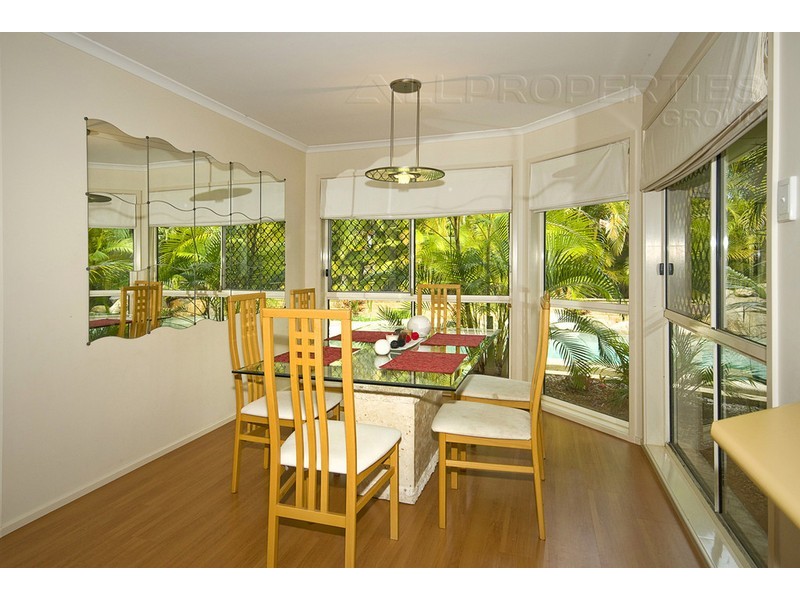 33 Dampier Cres, Drewvale QLD 4116