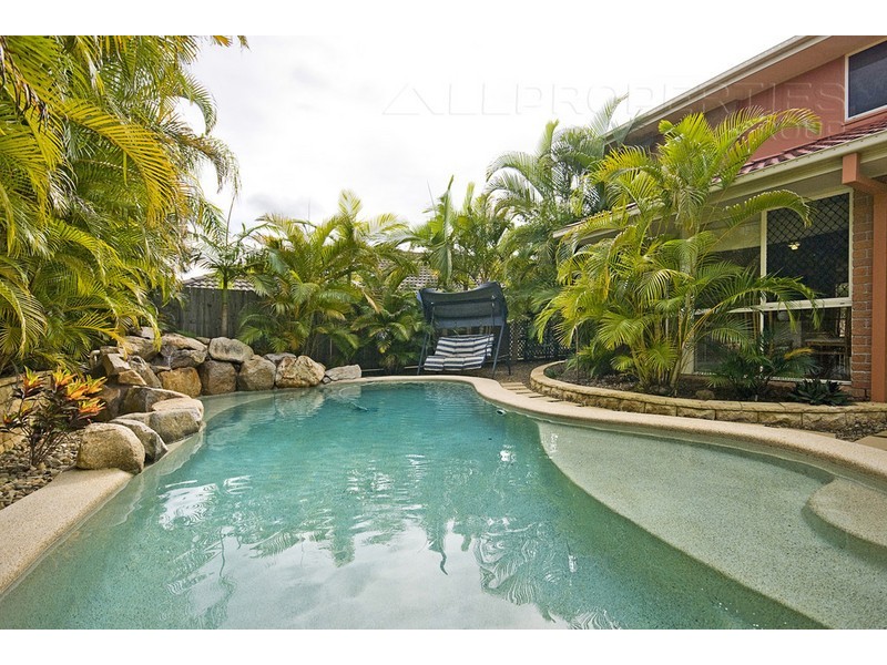 33 Dampier Cres, Drewvale QLD 4116