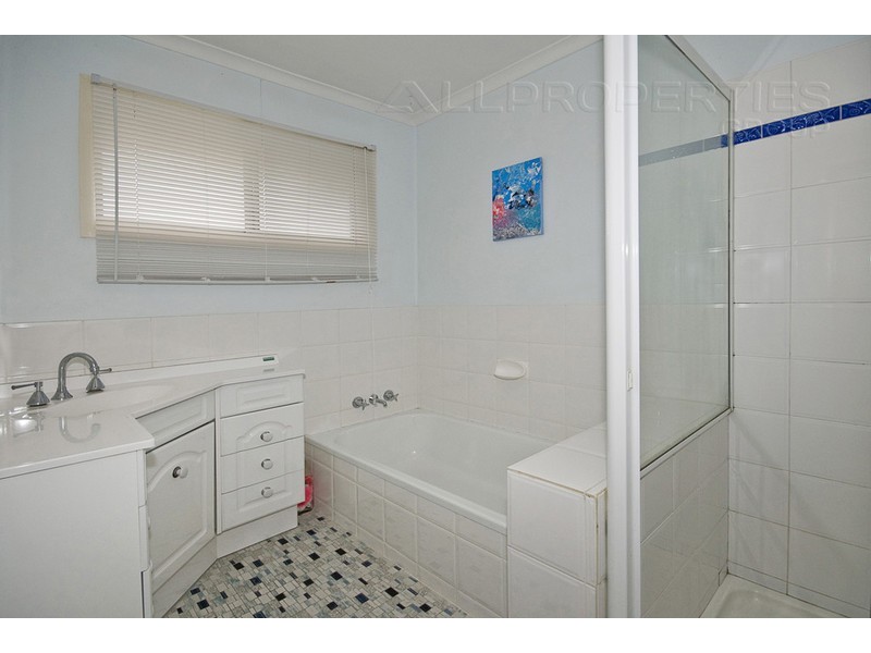 3  Banksia St, Browns Plains QLD 4118