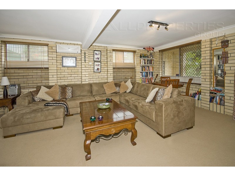 3  Banksia St, Browns Plains QLD 4118