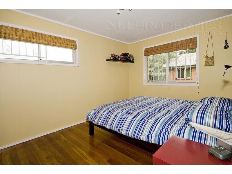 20 Southampton Rd, Carole Park QLD 4300