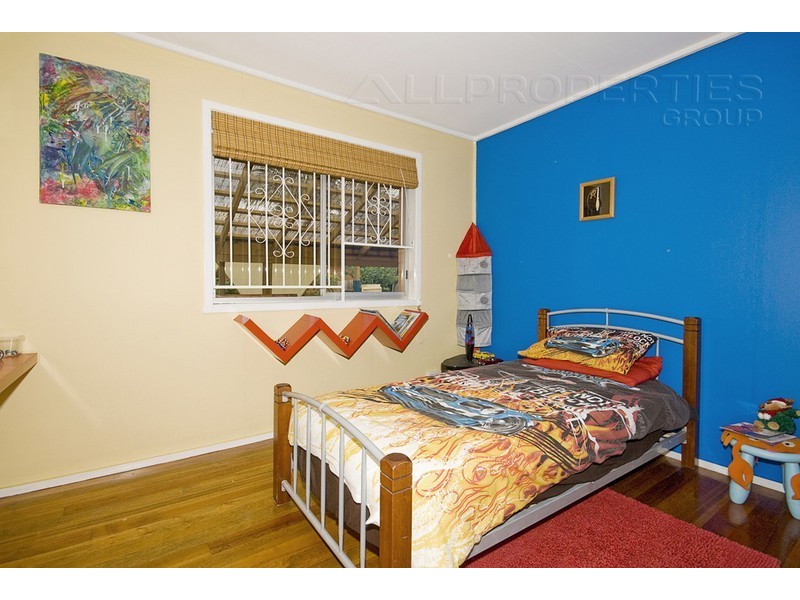 20 Southampton Rd, Carole Park QLD 4300