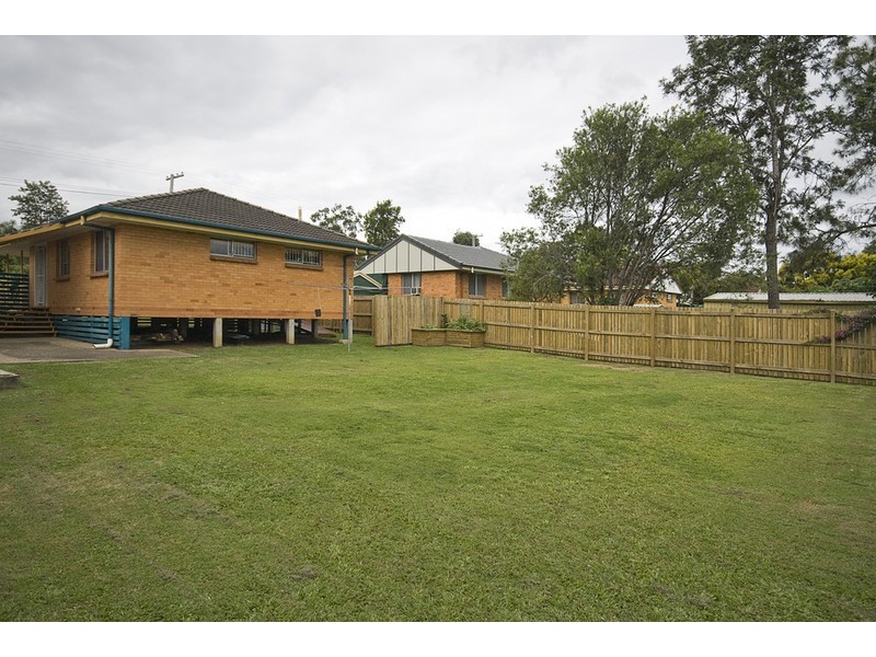 20 Southampton Rd, Carole Park QLD 4300