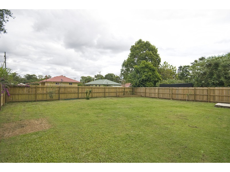 20 Southampton Rd, Carole Park QLD 4300