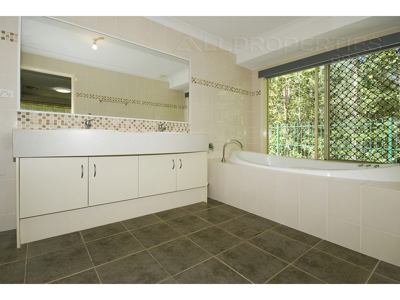 43 Wilkins Place, Macqaurie Park, Drewvale QLD 4116