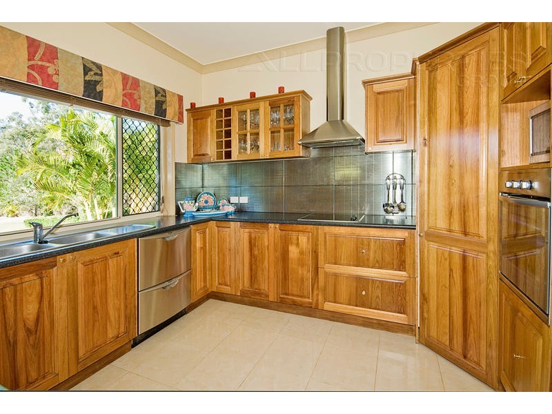 14 PERSEA STREET, Forestdale QLD 4118