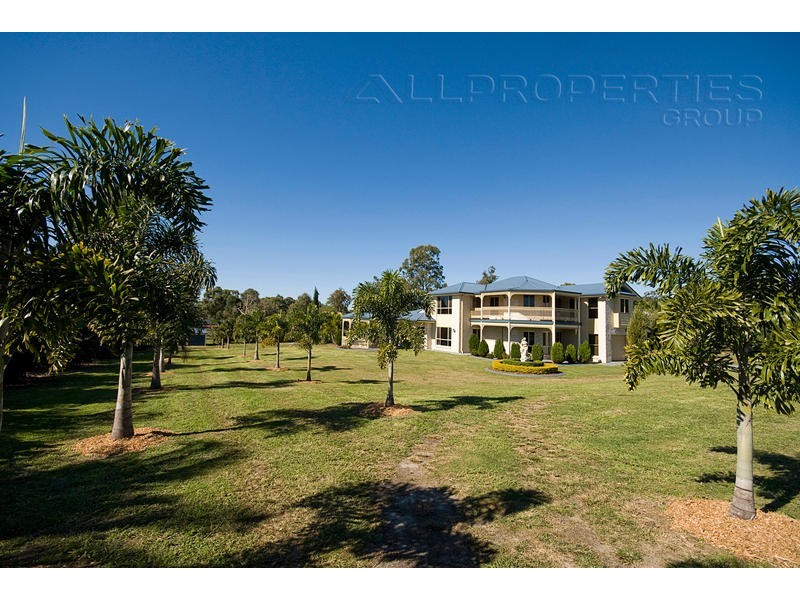 14 PERSEA STREET, Forestdale QLD 4118