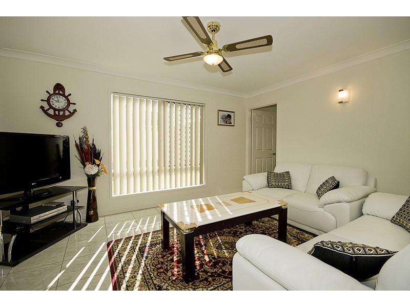 55 Degas Street, Forest Lake QLD 4078