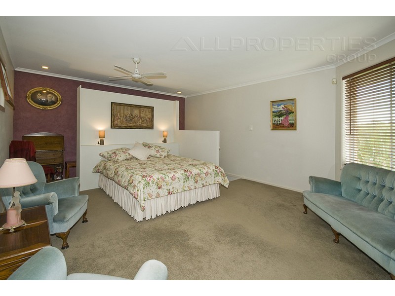 57 Ontario, Parkinson QLD 4115