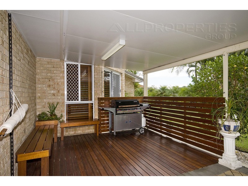 57 Ontario, Parkinson QLD 4115