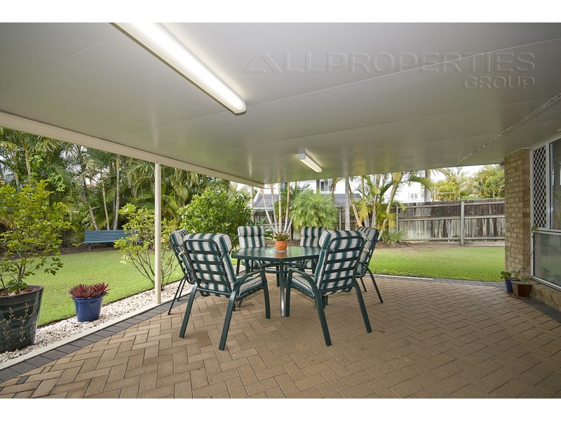 57 Ontario, Parkinson QLD 4115