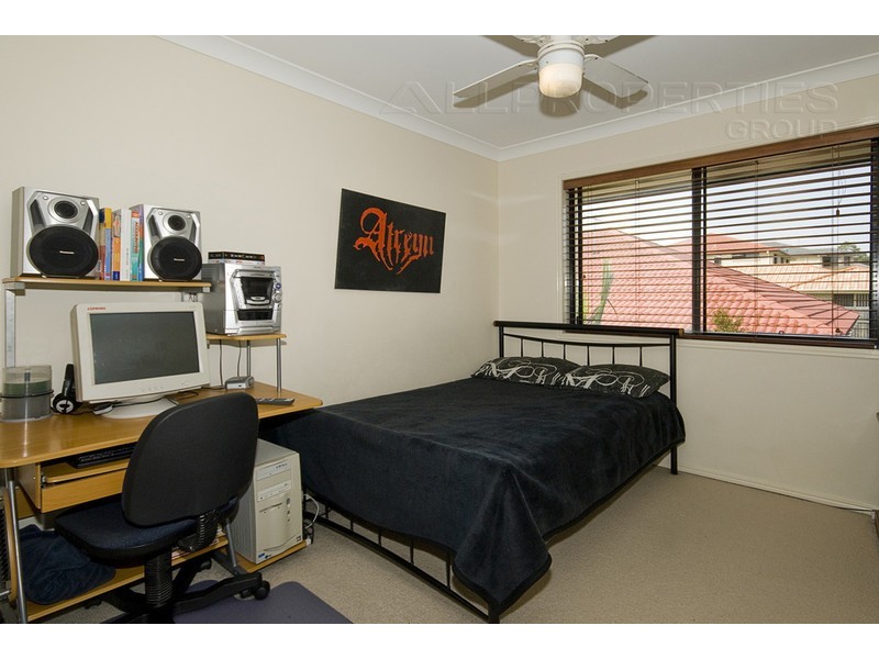 3 Habitat Pl, Waterstone Estate, Drewvale QLD 4116