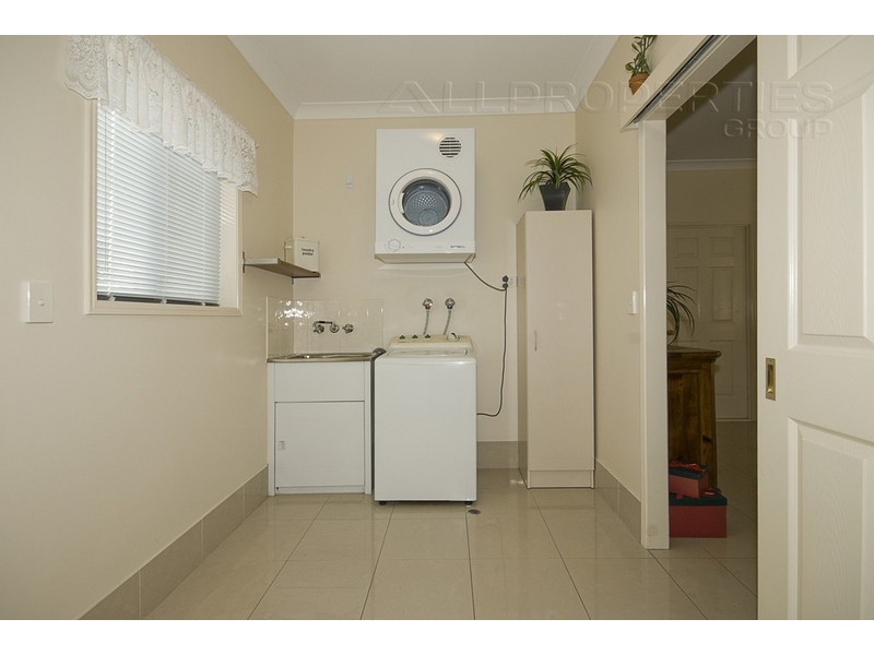 3 Habitat Pl, Waterstone Estate, Drewvale QLD 4116