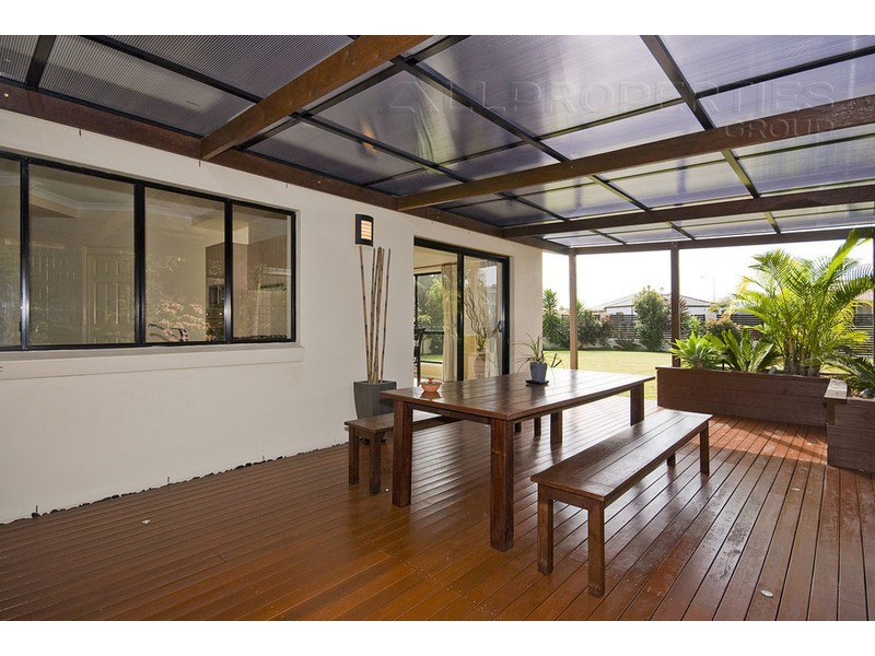 3 Habitat Pl, Waterstone Estate, Drewvale QLD 4116