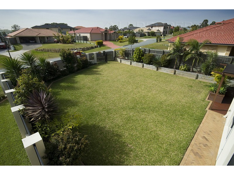 3 Habitat Pl, Waterstone Estate, Drewvale QLD 4116