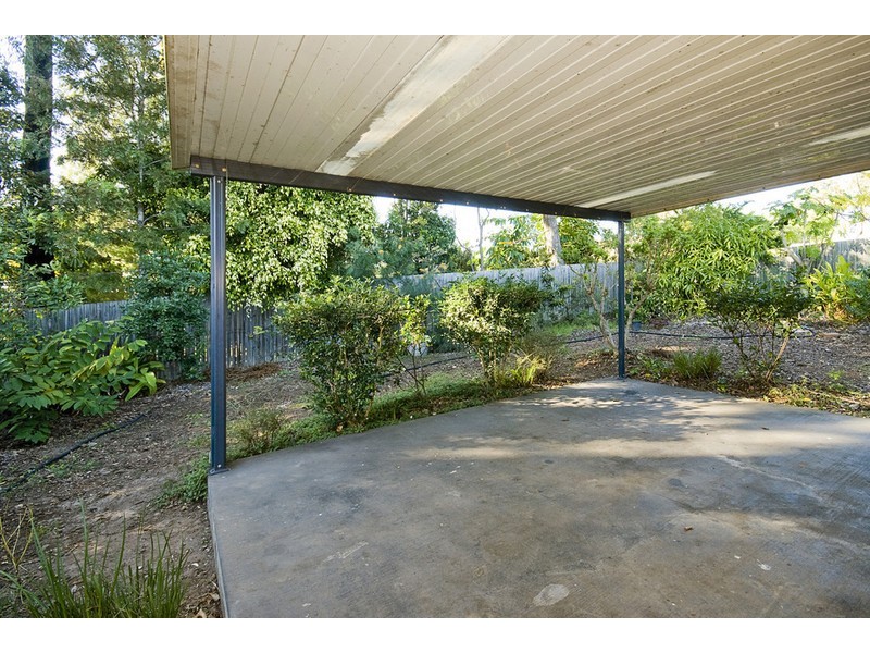 18 Melnik Dve, Loganlea QLD 4131