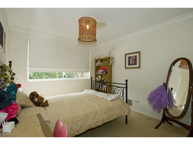 10 Settlers Circuit, Forest Lake QLD 4078