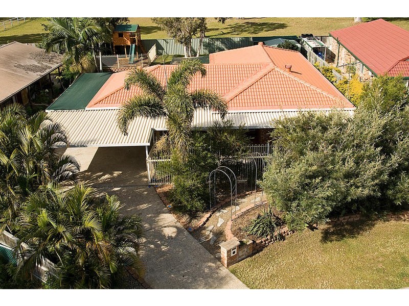 10 Talty Rise, Regents Park QLD 4118