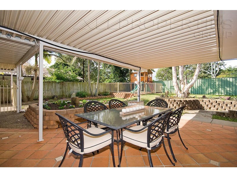 10 Talty Rise, Regents Park QLD 4118