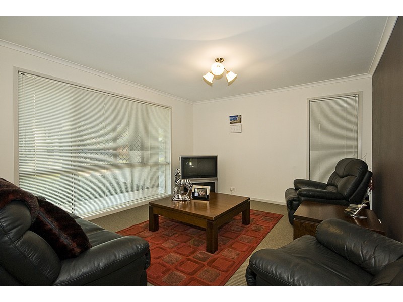 5 Canning Street, Forest Lake QLD 4078