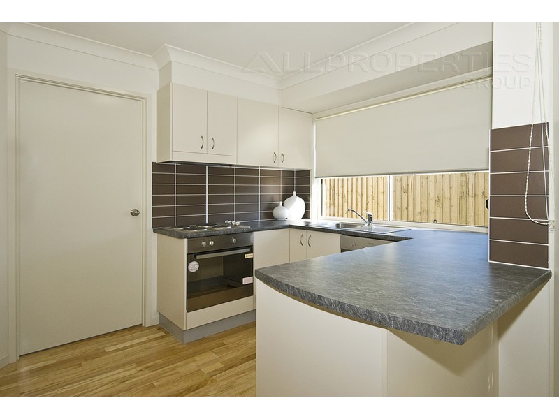 2 / 11 Manila St, Beenleigh QLD 4207