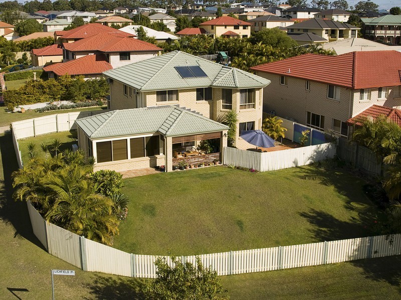 27 Lichfield Place, Parkinson QLD 4115