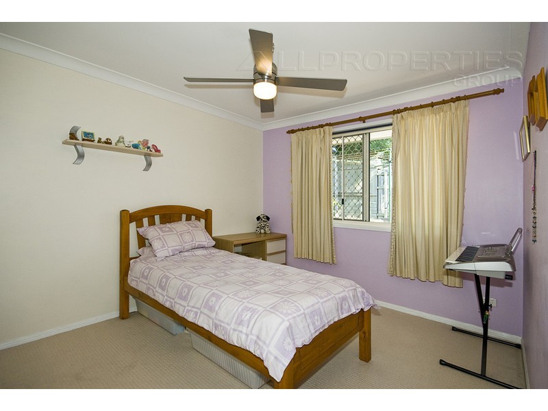 43 Scarlet Place, Forest Lake QLD 4078